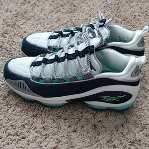 Mens reebok sneakers